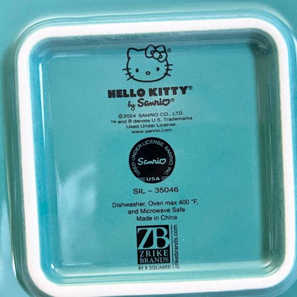 Hello Kitty Square Baking Pan 9" Christmas Snowman Ceramic Casserole Bakeware - Picture 3 of 6